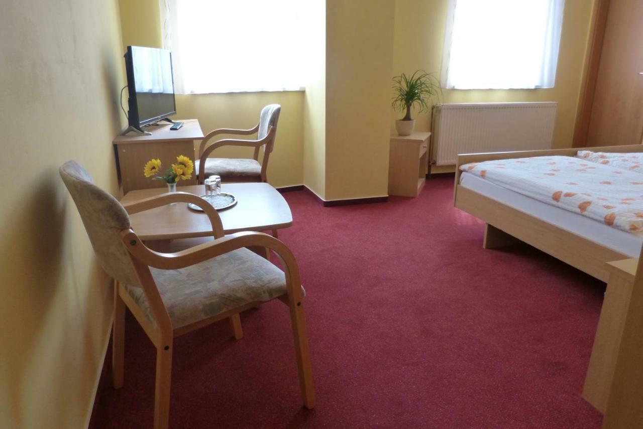 Pension Johannistal Зебніц Екстер'єр фото