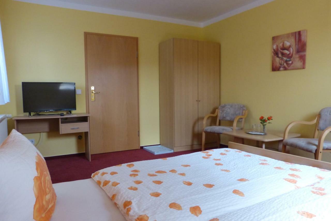 Pension Johannistal Зебніц Екстер'єр фото